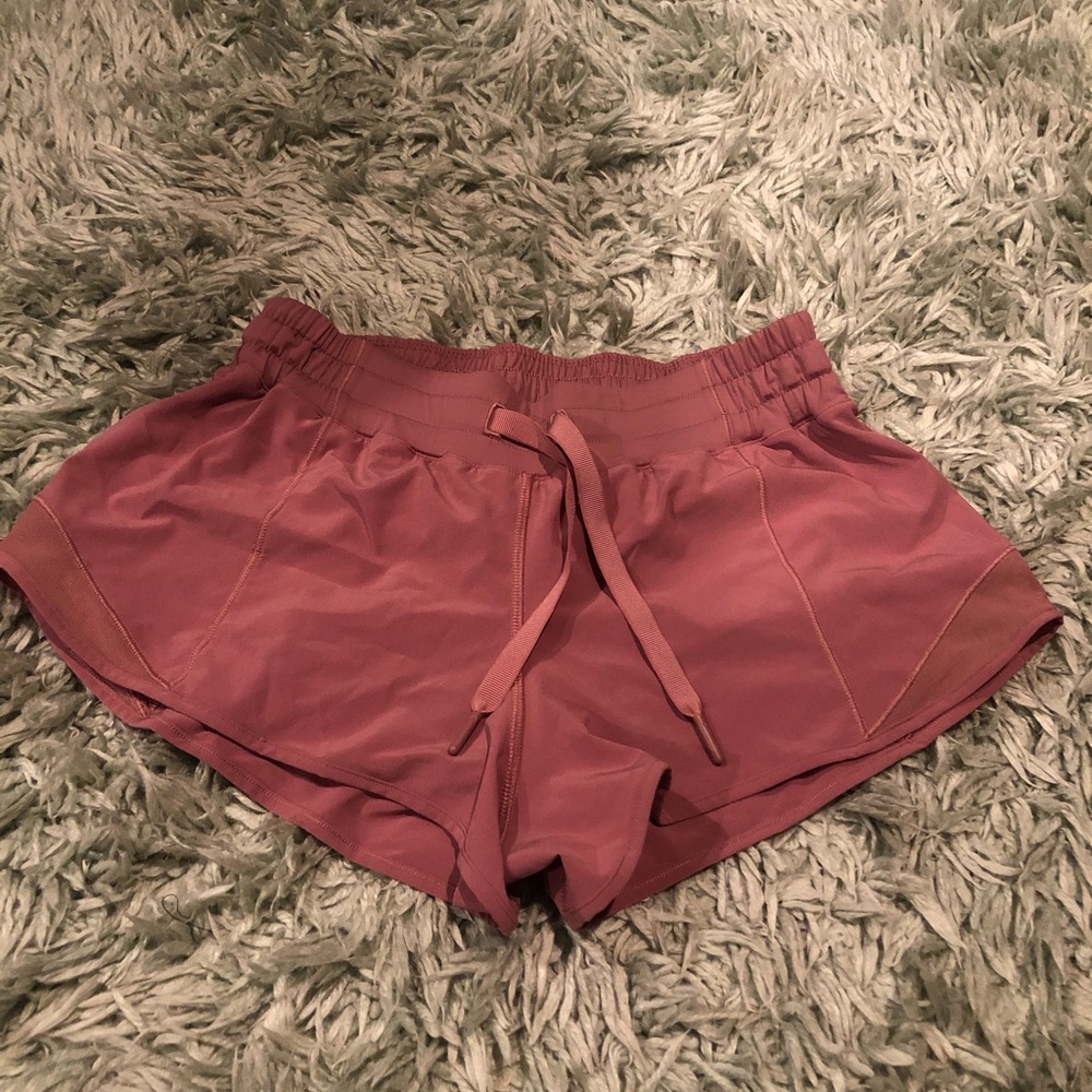 Lululemon Hotty Hot Short